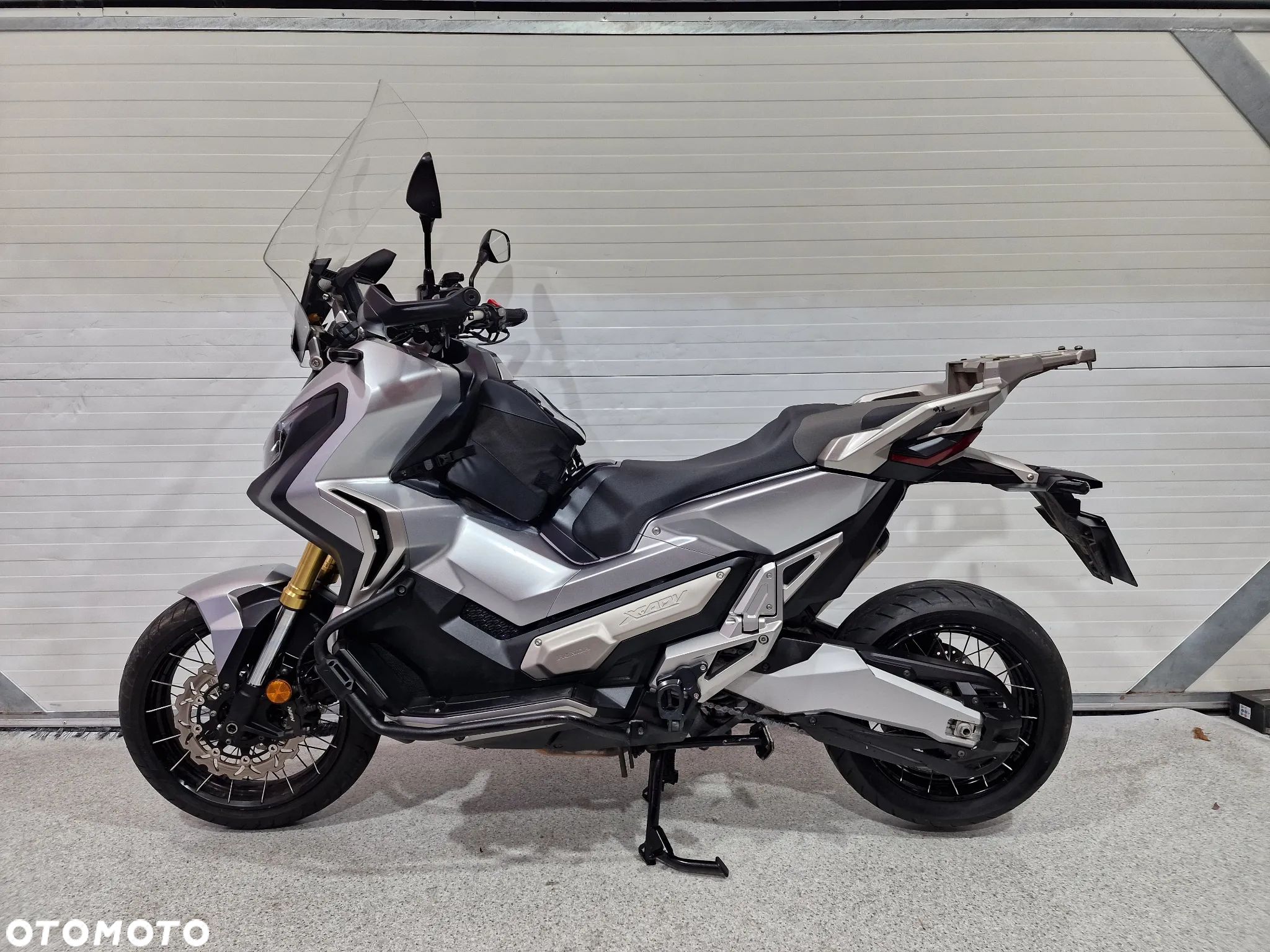 Honda X-ADV - 1