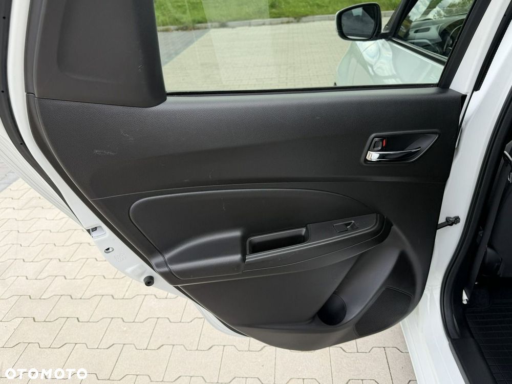 Suzuki Swift - 30
