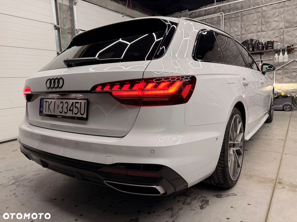 Audi A4 Avant - 11