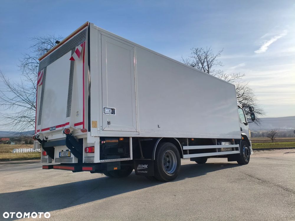 DAF DAF LF 250 / FA 290 / Izoterma / Winda / Holandia / Przebieg 241000 km /18 palet - 29