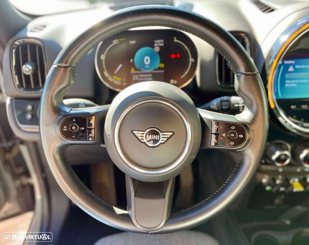 MINI Countryman Cooper SE ALL4 Auto - 10