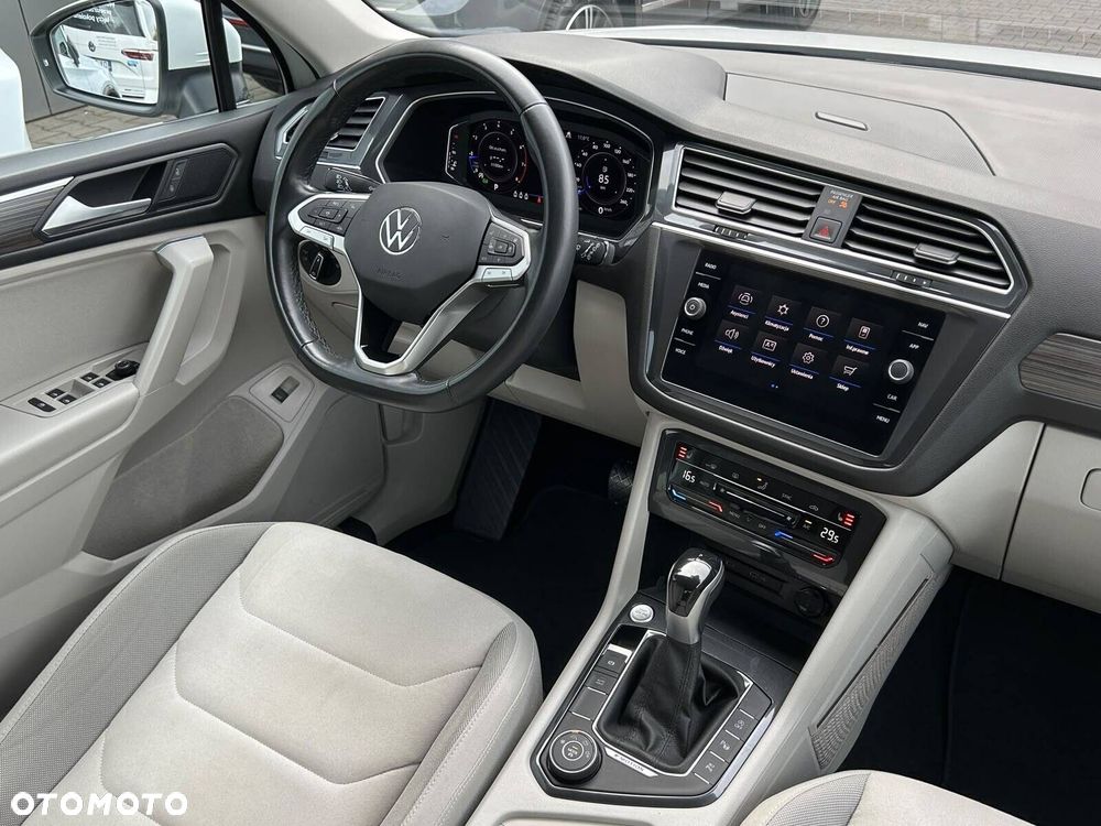 Volkswagen Tiguan Allspace - 18