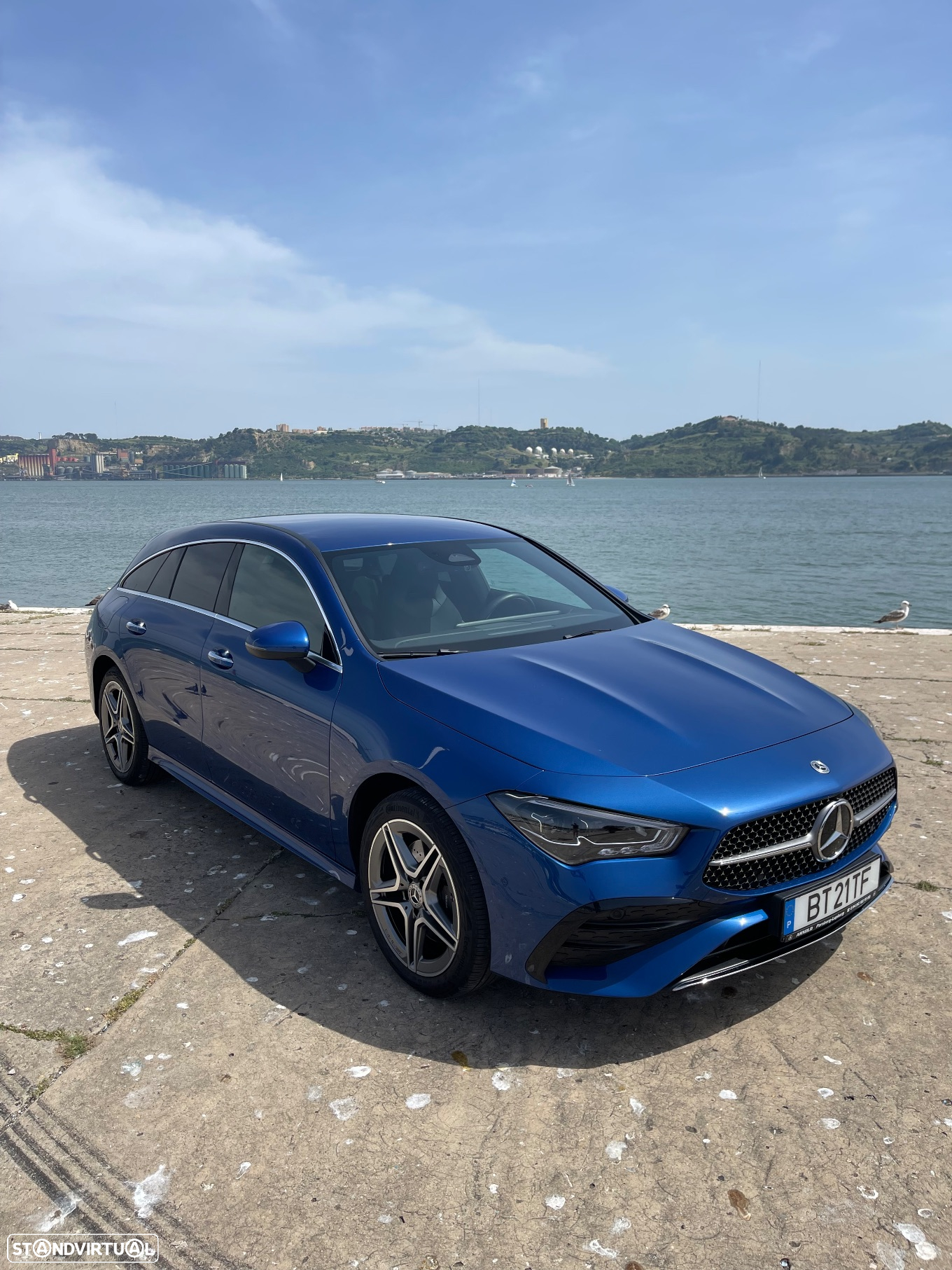 Mercedes-Benz CLA 250 e Shooting Brake AMG Line - 8
