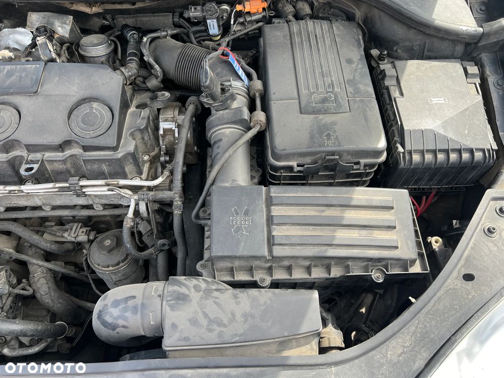 Volkswagen Golf 1.9 TDI DPF Goal - 33