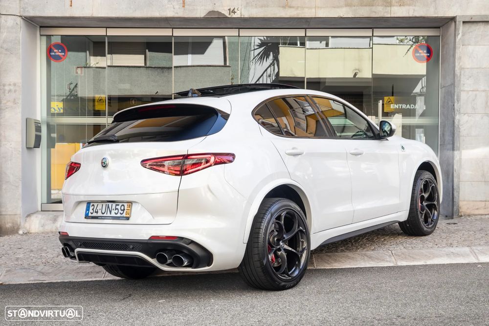 Alfa Romeo Stelvio 2.9 T Quadrifoglio Q4 — fotografia 46