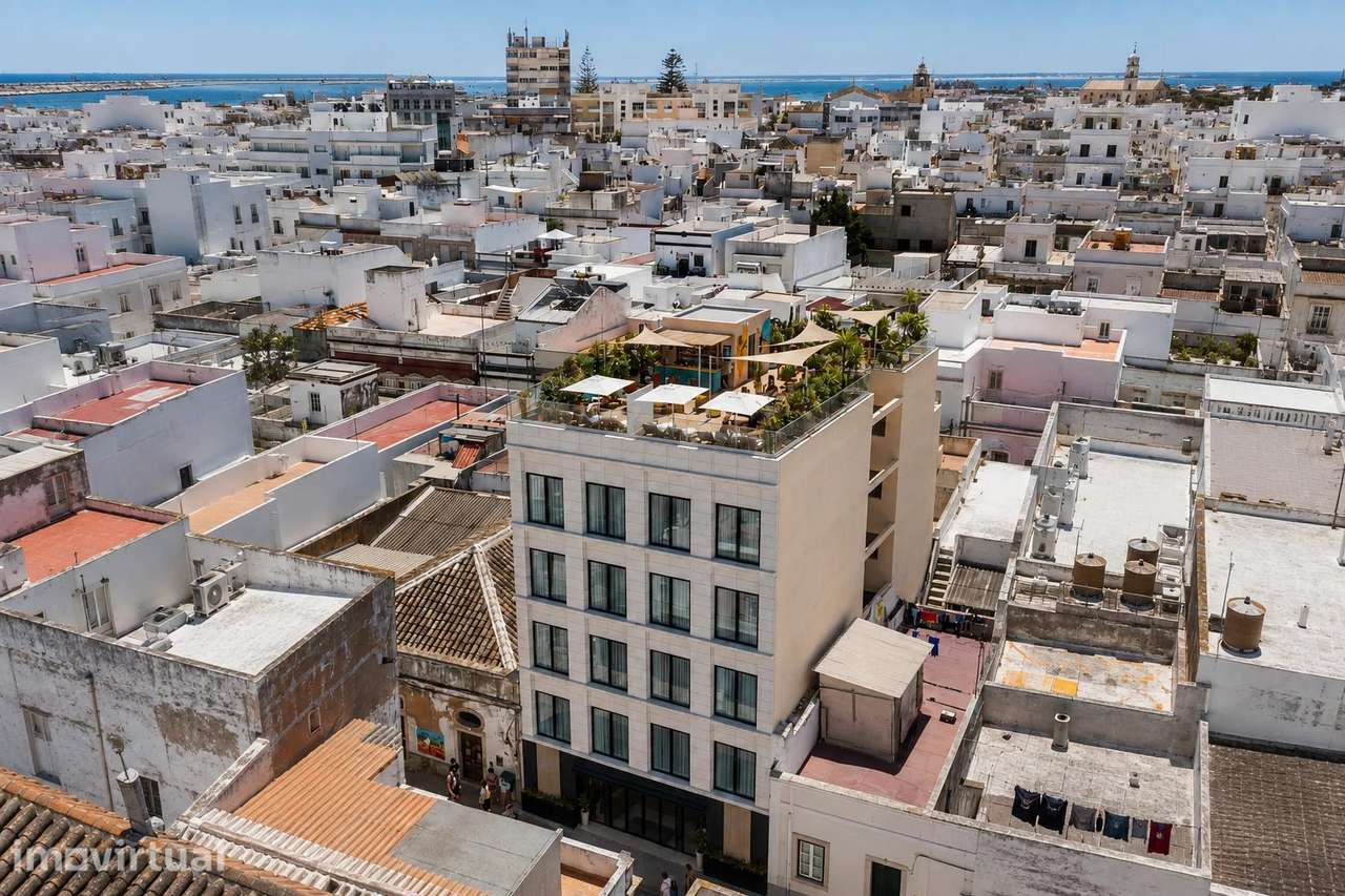 Edifício com alma algarvia: 357m² no Centro de Olhão com Viabilidade p - Grande imagem: 3/7