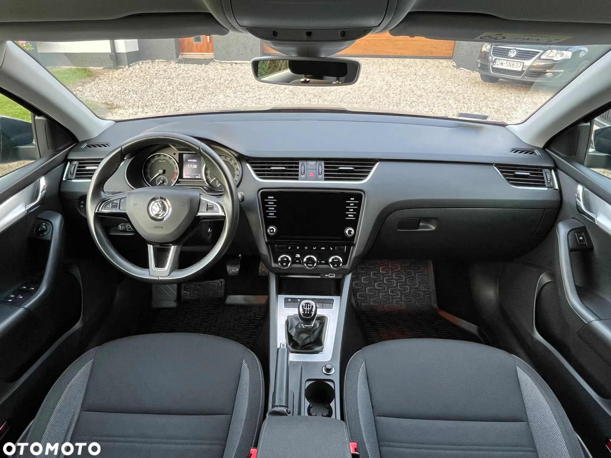 Skoda Octavia 1.6 TDI SCR Ambition - 8