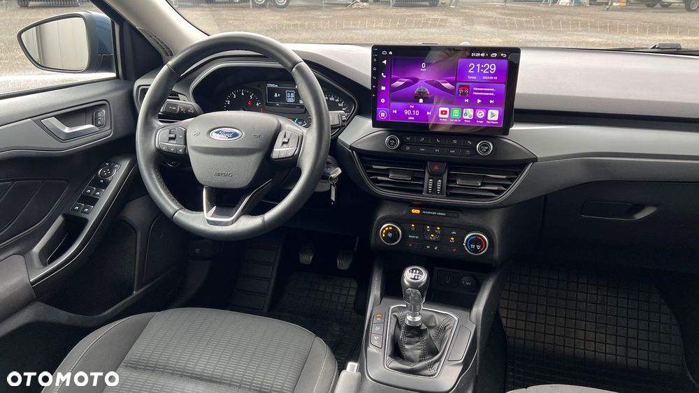 Ford Focus 1.0 EcoBoost Trend Edition - 12