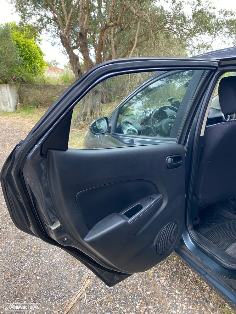 Mazda 2 1.3 MZR Exclusive - 26