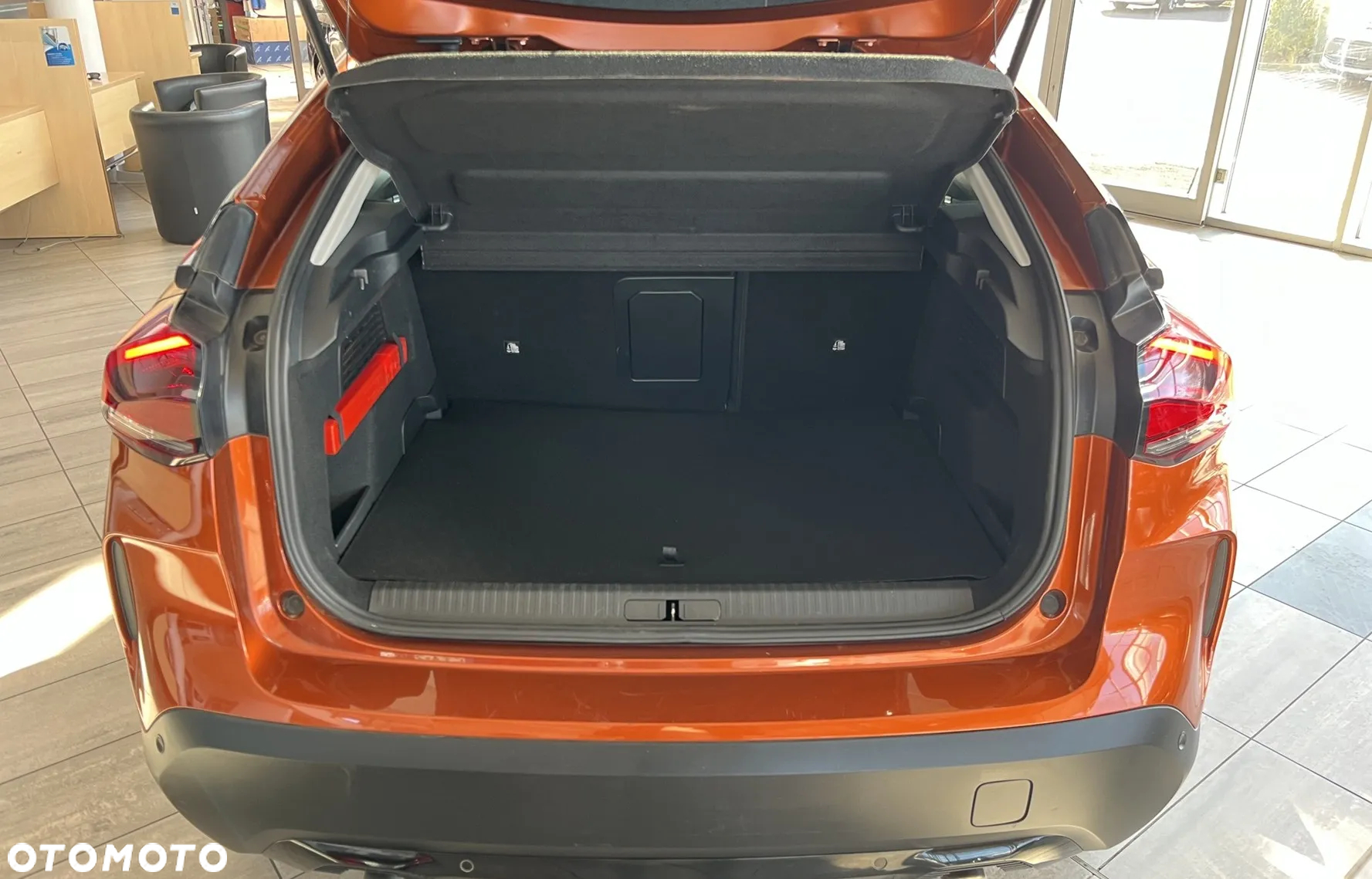 Citroën C4 PureTech 130 Stop&Start SHINE - 29
