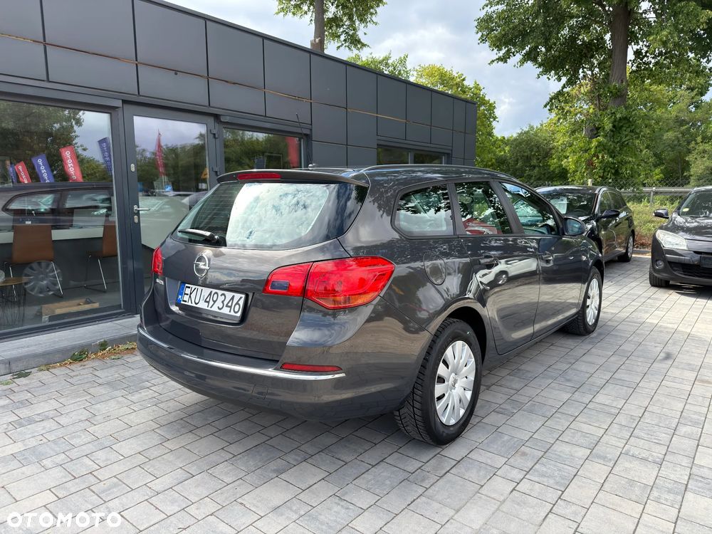Opel Astra 1.4 Cosmo - 6