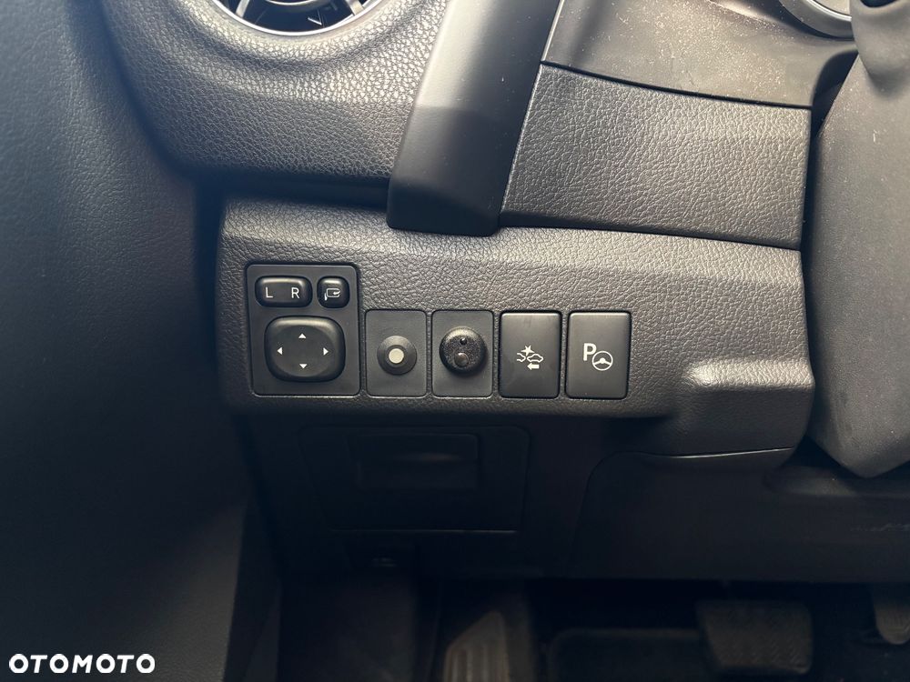 Toyota Auris Hybrid 135 Prestige - 18