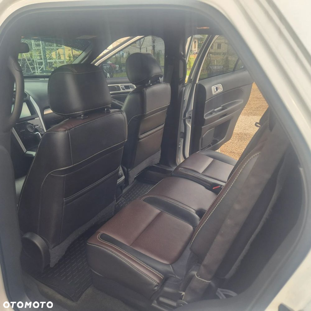 Ford Explorer - 9