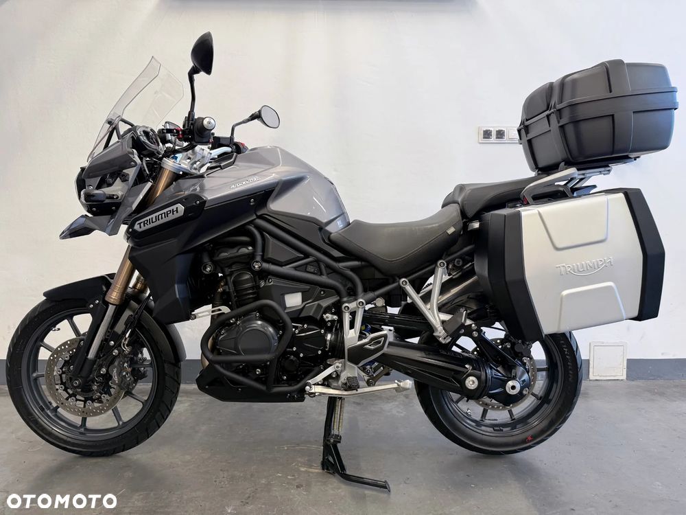 Triumph Tiger - 5