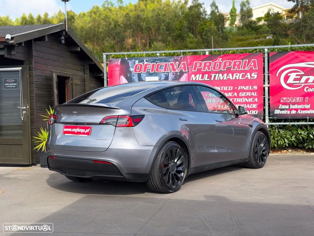 Tesla Model Y Performance Tração Integral - 11