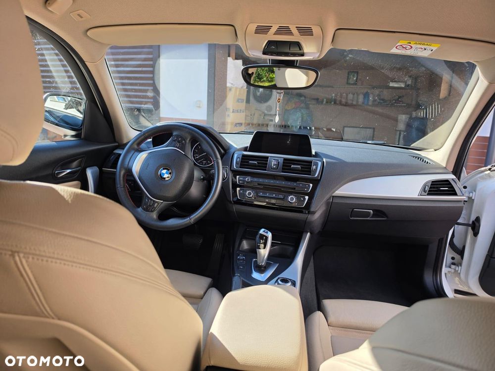 BMW Seria 1 118i Sport Line - 3