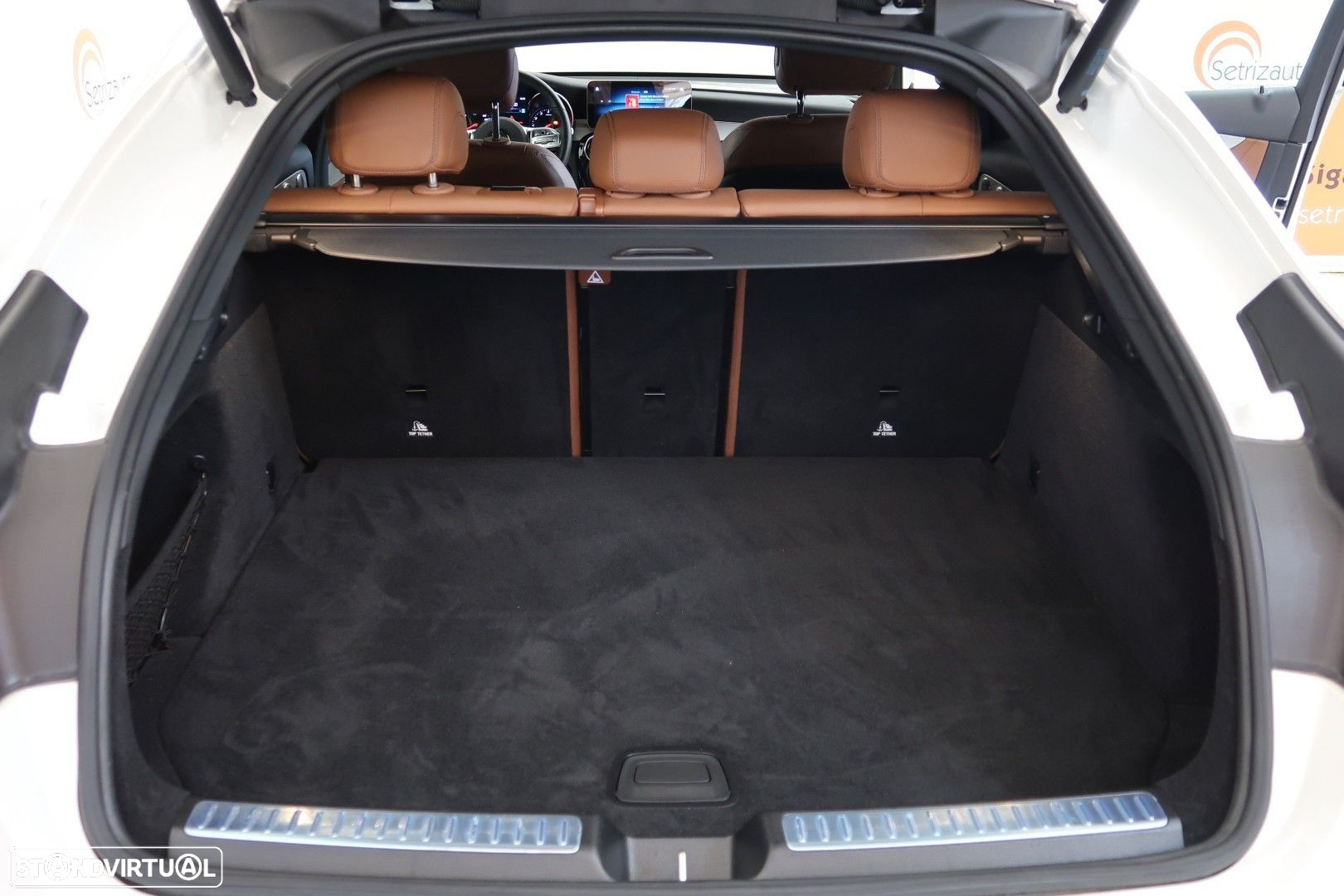 Mercedes-Benz GLC 300 e Coupé 4Matic - 19