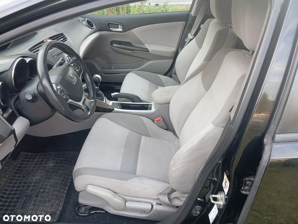 Honda Civic 1.6 i-DTEC Comfort Black Edition - 18