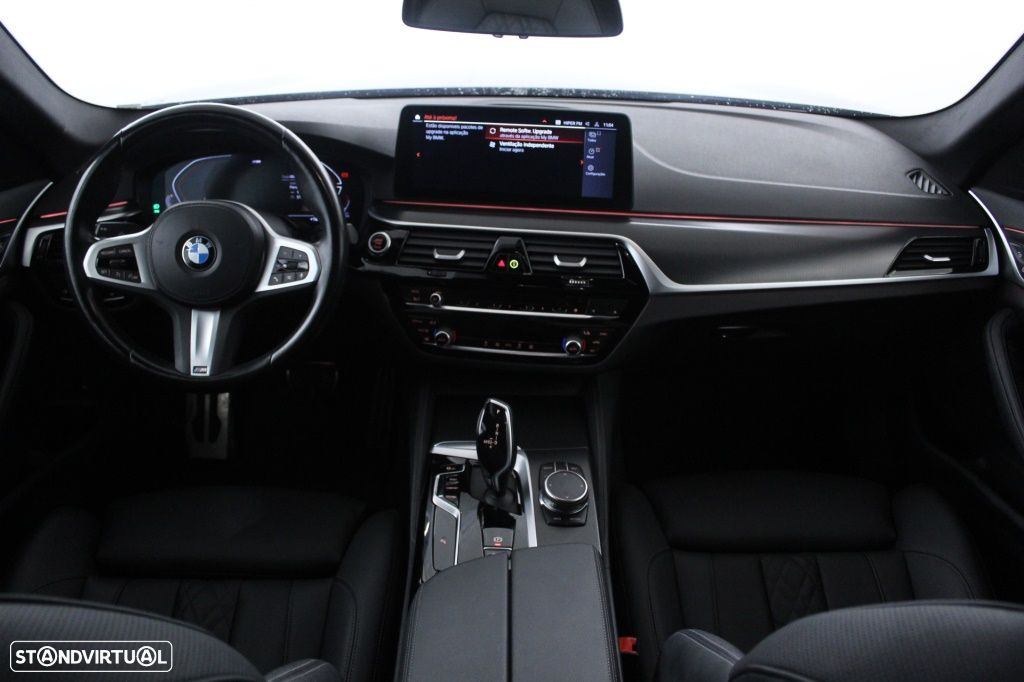 BMW 520 - 18