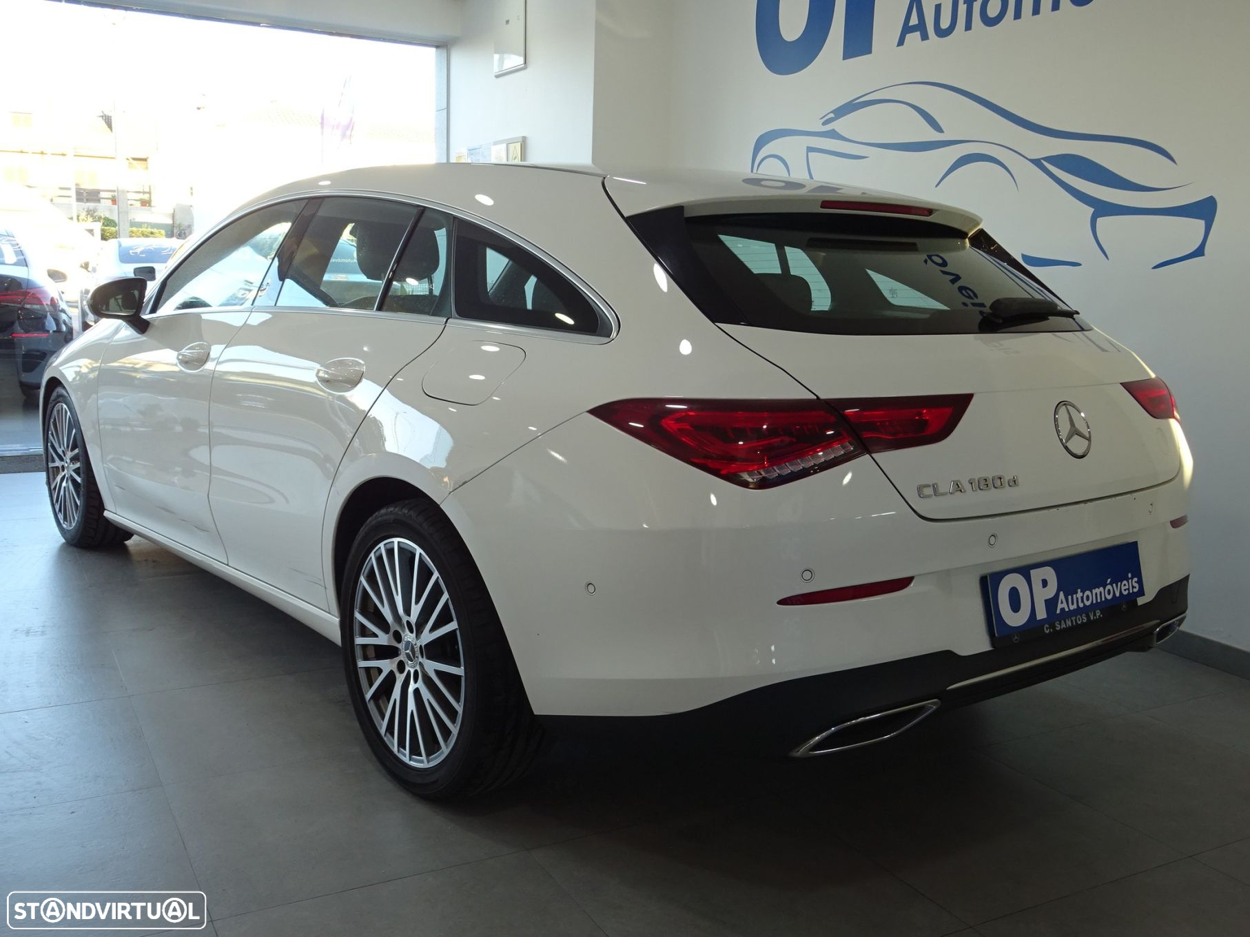 Mercedes-Benz CLA 180 d Shooting Brake Progressive Aut. - 3