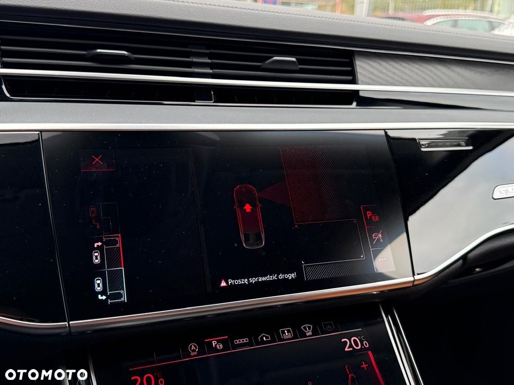 Audi A8 - 38