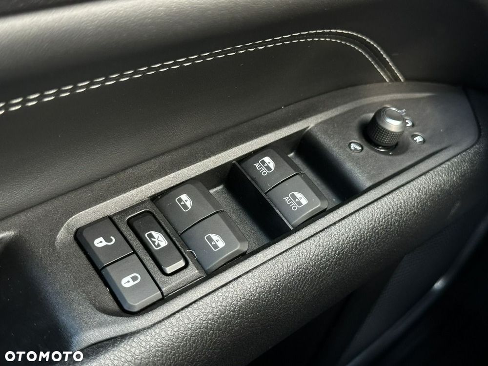 Jeep Compass - 36