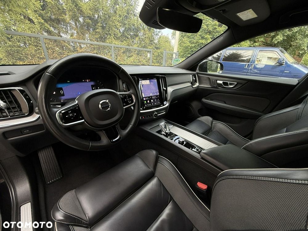 Volvo V60 Cross Country B4 D AWD Plus - 38