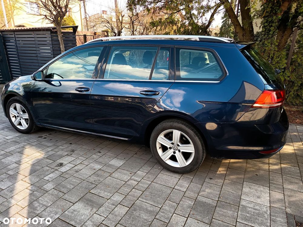 Volkswagen Golf 1.6 TDI BMT Comfortline - 3