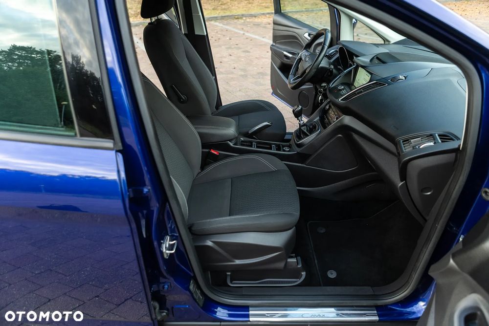 Ford C-MAX - 35