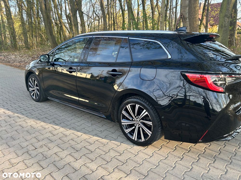 Toyota Corolla 1.8 Hybrid Comfort - 20