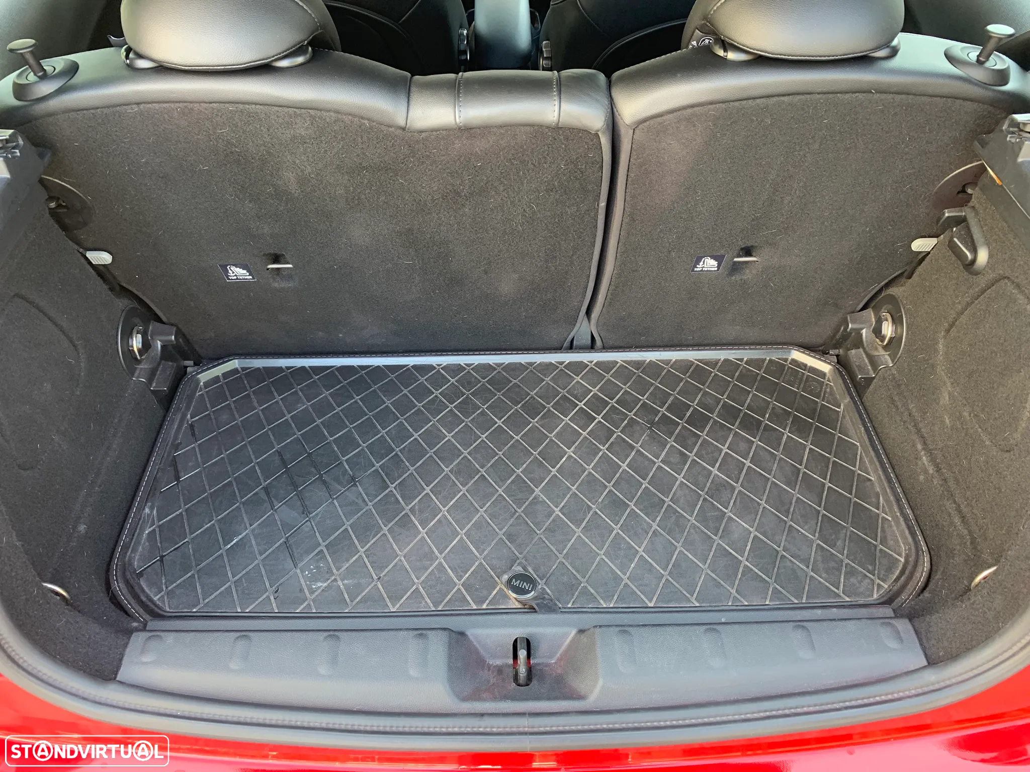 MINI 3 Portas Cooper S Sport Aut. - 25
