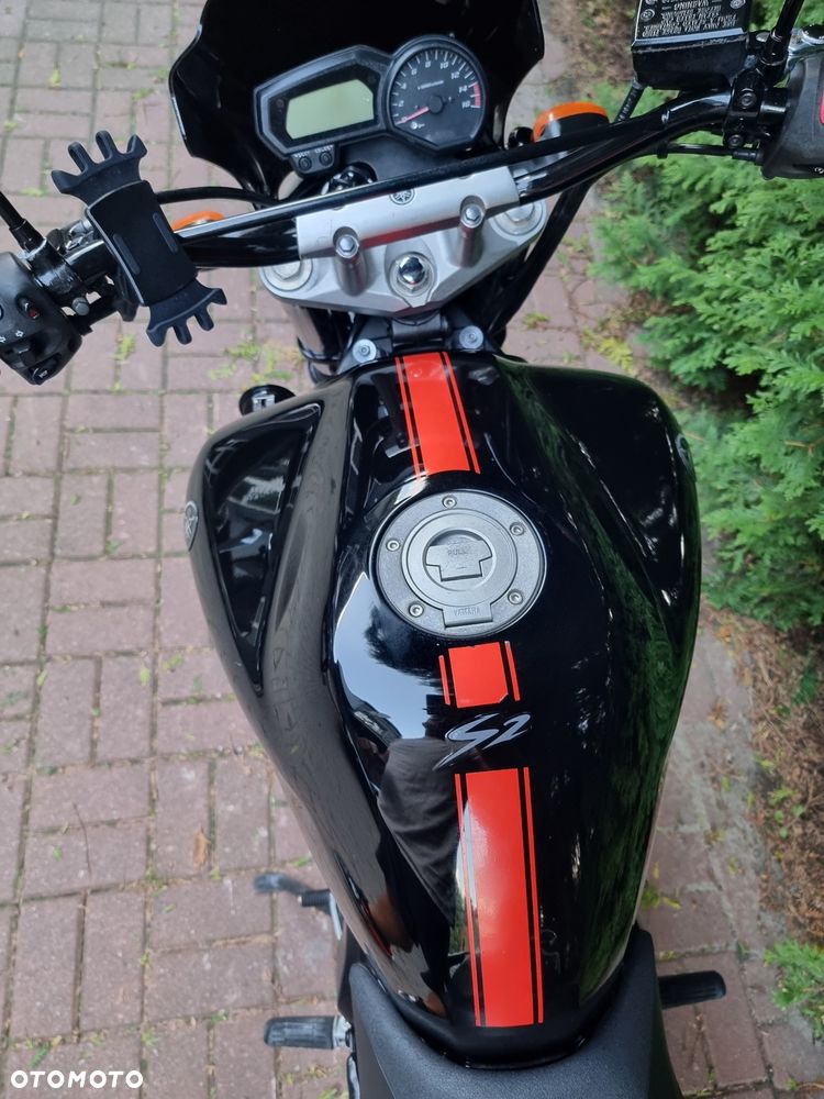 Yamaha FZ6 - 4
