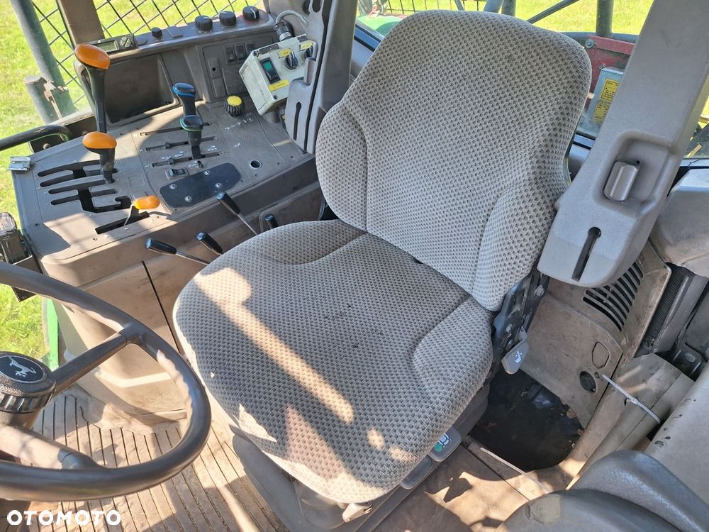 John Deere 6130 Standard 4X4 - 10