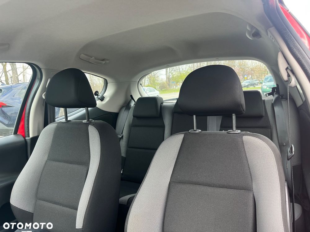 Peugeot 207 1.4 16V Trendy - 12