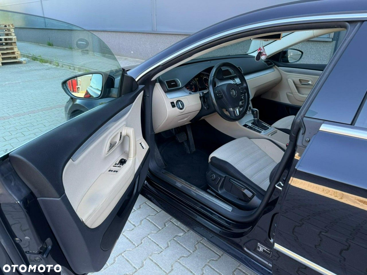 Volkswagen CC - 9