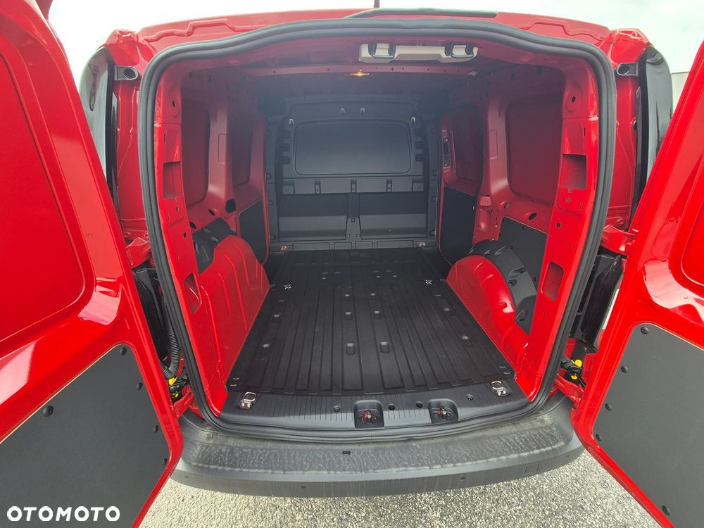 Volkswagen Caddy Cargo - 16