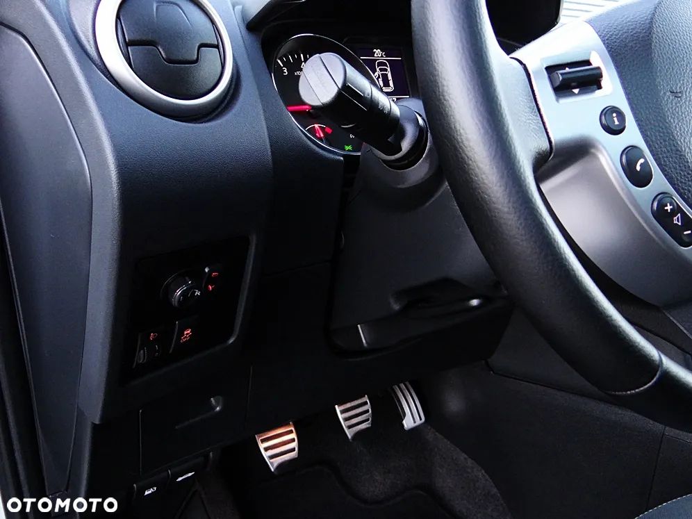 Nissan Qashqai 2.0 4 x 4 I-Way - 27