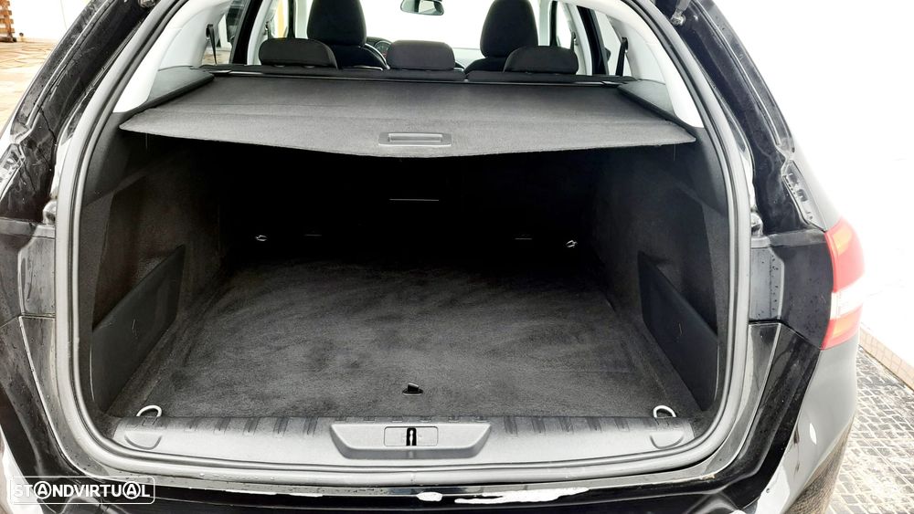 Peugeot 308 SW 1.5 BlueHDi Style - 14