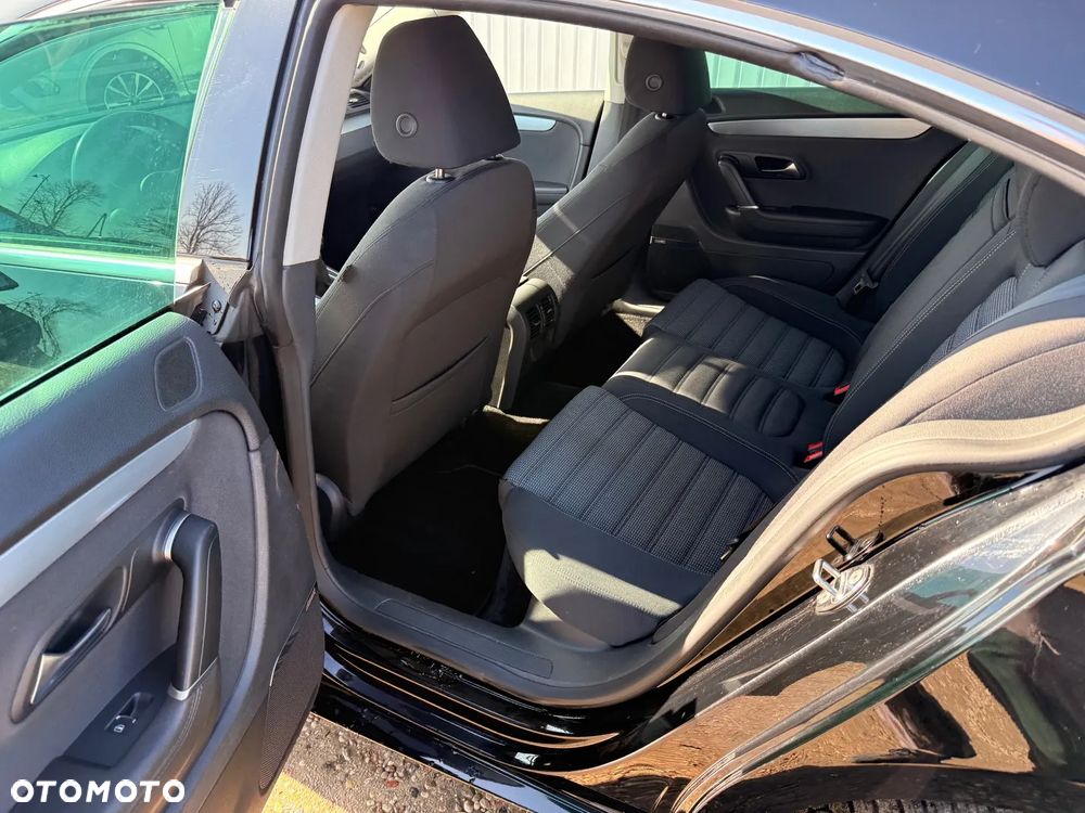 Volkswagen Passat CC 1.8 TSI Exclusive - 17