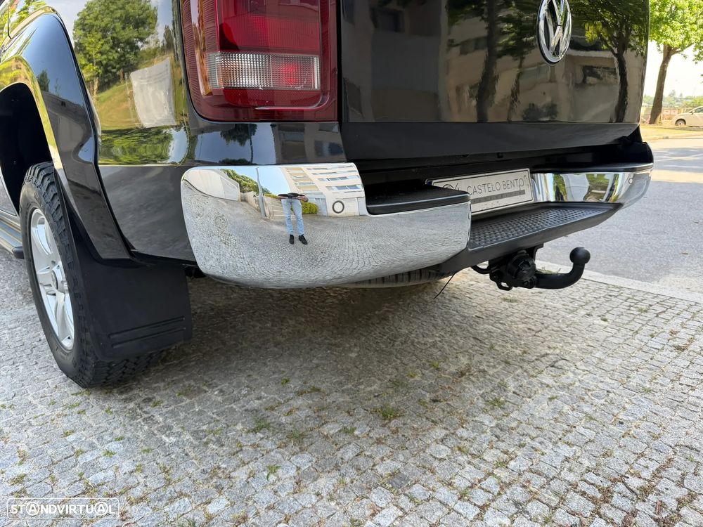 VW Amarok 2.0 BiTDI Auto Highline - 23