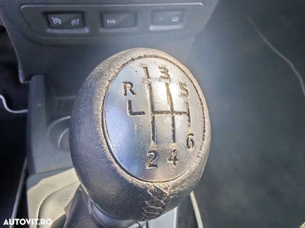 Dacia Lodgy TCe 130 GPF (7-Sitzer) Stepway - 23