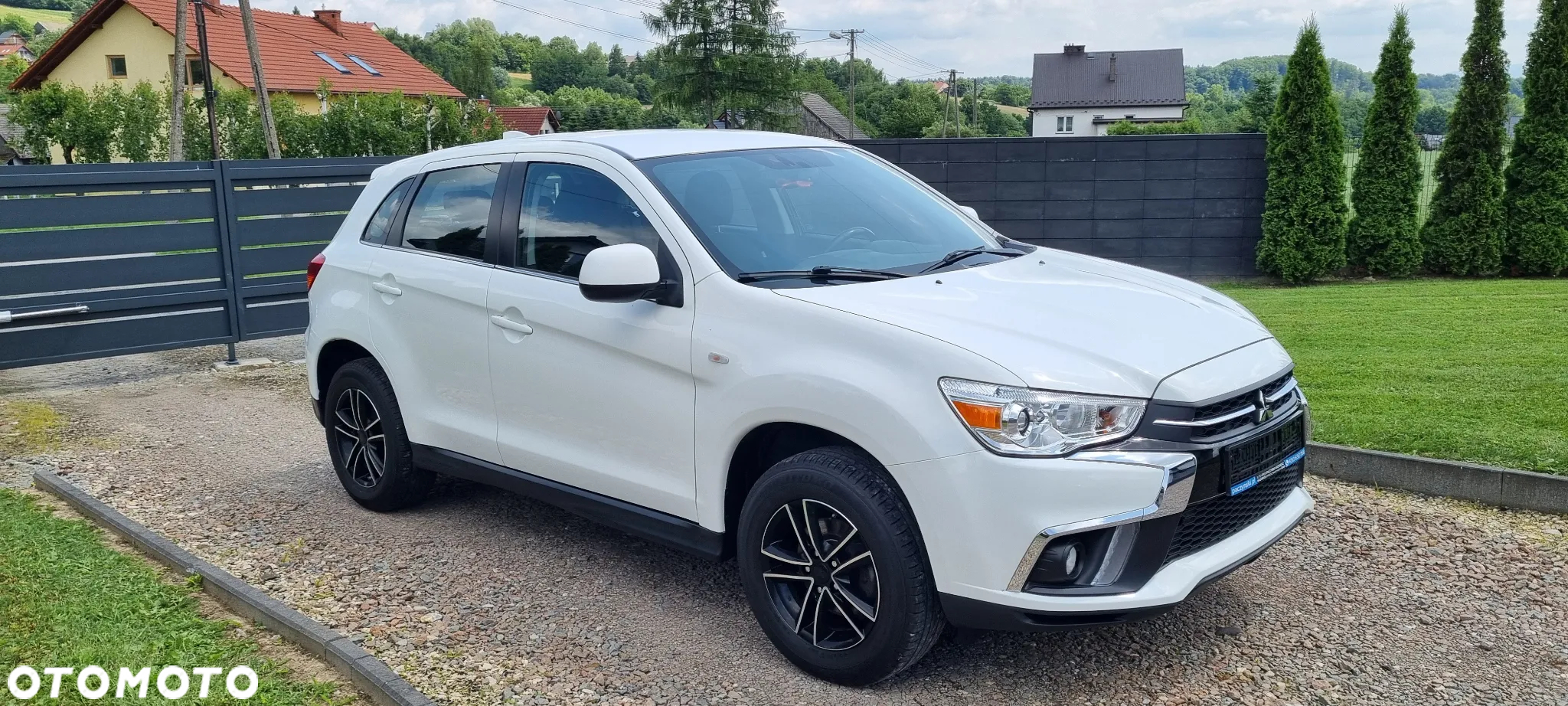 Mitsubishi ASX 1.6 Intense Plus Navi Blue Edition - 2