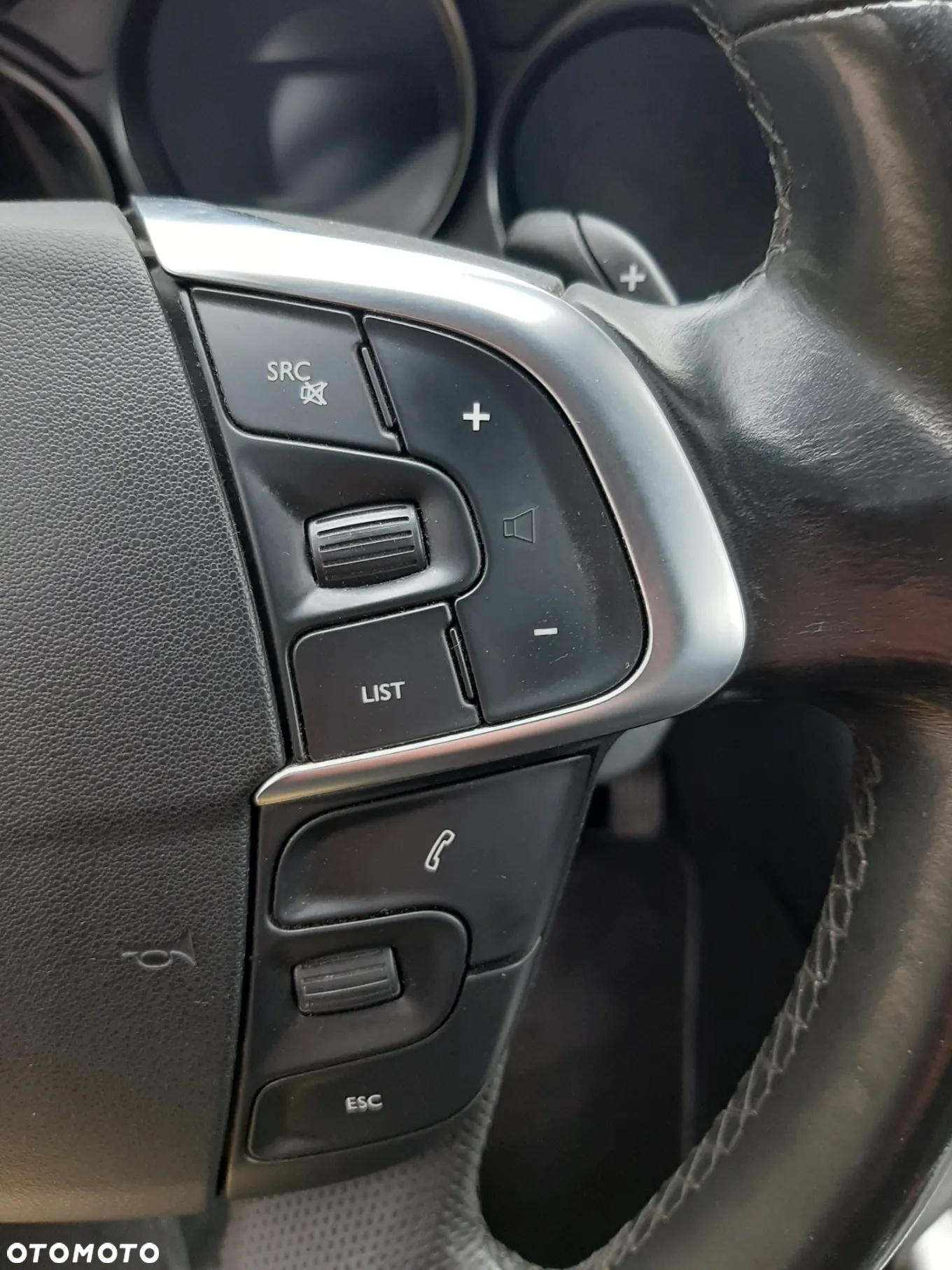 Citroën C4 1.6 THP Exclusive - 22