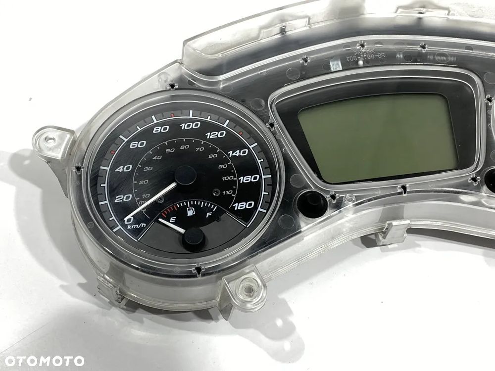 Licznik  Piaggio MP3 300/350/500 HPE 14-20R - 2