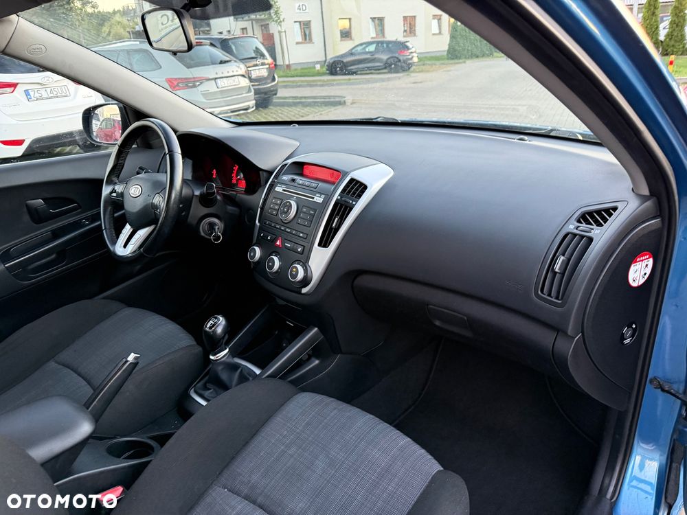Kia Ceed 1.4 Comfort - 18