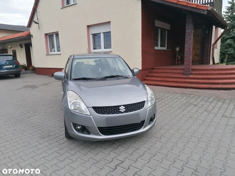 Suzuki Swift - 3