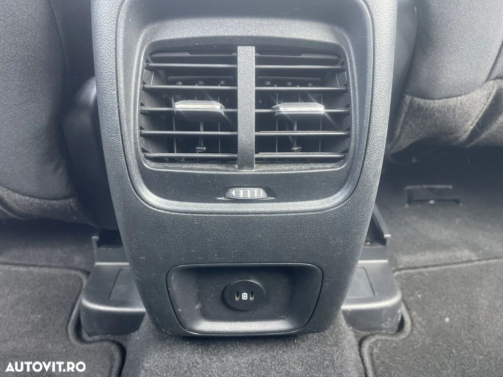 Ford Kuga 2.5 Duratec FWD FHEV - 31