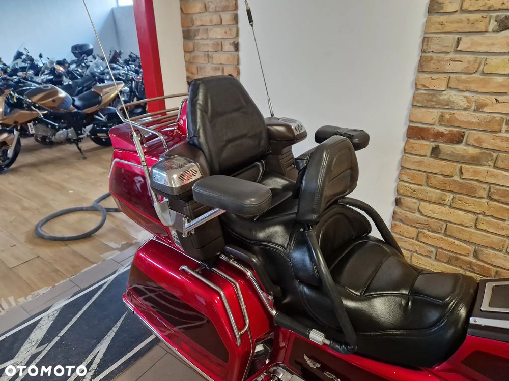 Honda GL - 35