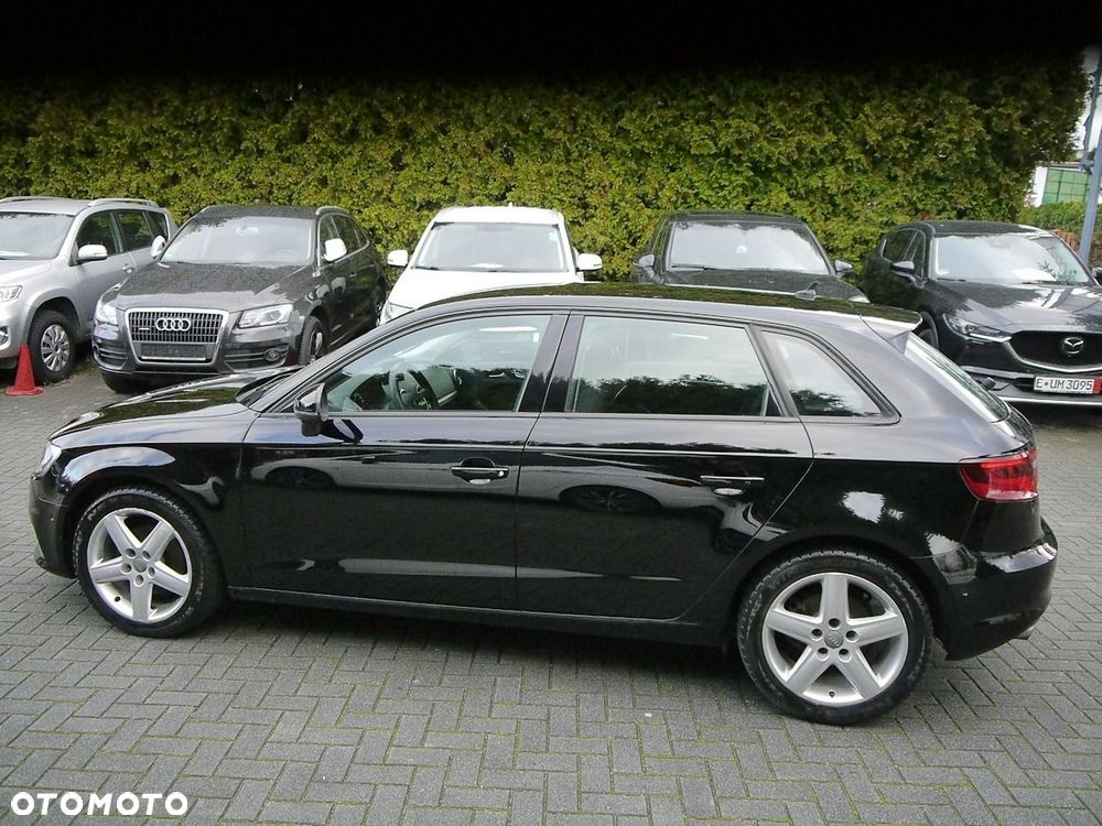 Audi A3 Sportback - 11
