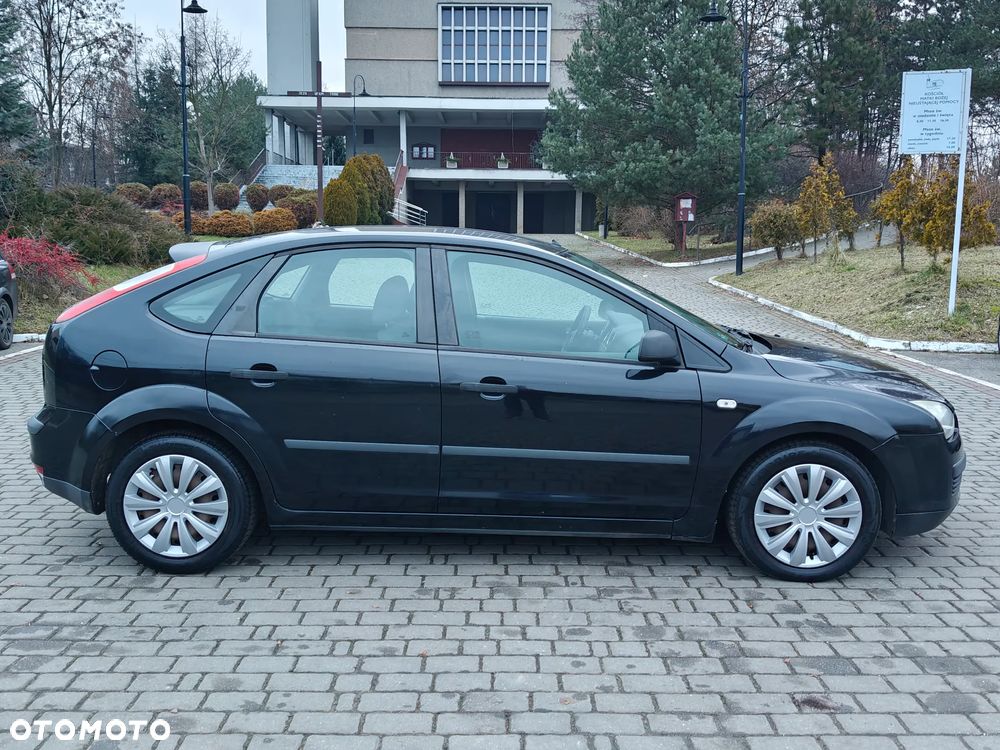 Ford Focus 1.8 TDCi Ambiente - 5